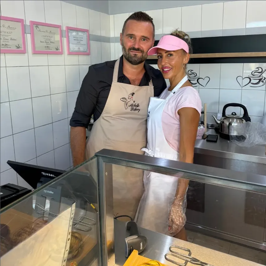 Tím Michelle Bakery